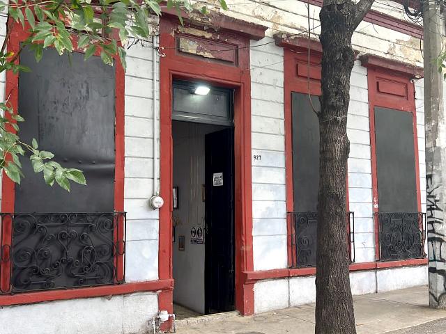 CASA EN VENTA EN AV. HIDALGO EN LA COL. AMERICANA