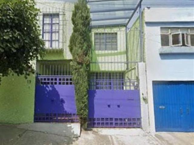 Casa en Venta en Av. Rosa Tártara 19, Molino de Rosas, Álvaro Obregón, Ciudad de México, CDMX