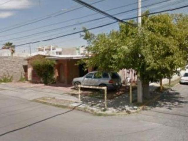 CASA EN VENTA EN AV VICENTE GUERRERO #5395, COL COLEGIO