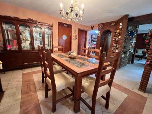 CASA EN VENTA EN AVENIDA 18 DE MARZO, COLONIA PLAYA SOL, COATZACOALCOS, VERACRUZ