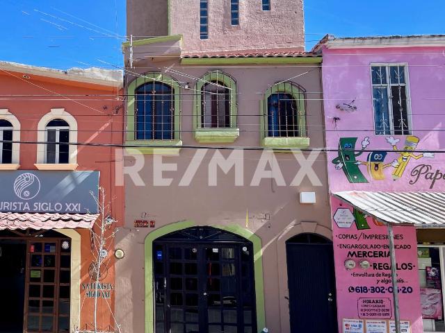 Casa en venta en avenida comercial Tierra y Libertad