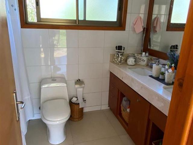 Casa en Venta en AVENIDA CHICUREO CON CAMINO EL ALGARROBO
