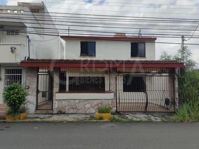 CASA EN VENTA EN AVENIDA CUAUHT?MOC