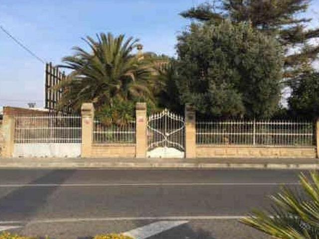 Casa en venta en avenida De Les Garrigues, Lleida, de 118 m² 1 habitación por 149.000