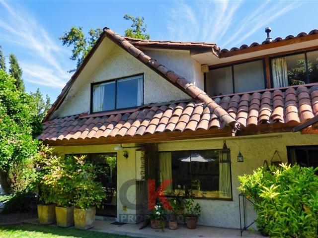Casa en Venta en Avenida La Dehesa / Bernardo Larrain Cotapos / Club de Golf La Dehesa