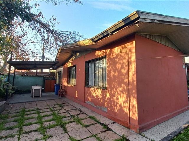Casa en Venta en AVENIDA MACUL CON AVENIDA DR. AMADOR NEGHME RODRIGUEZ