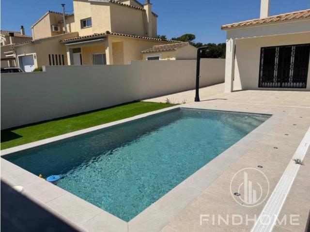 Casa en Venta en Avinyonet de Puigventós