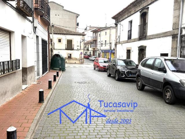 Casa en venta en Cebreros. CASA ADOSADA CON LOCAL EN CEBREROS. Casas.