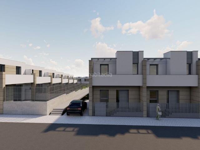 Casa en venta en Ávila, Universidad. Casas.