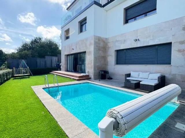 Casa en Venta en Avilés