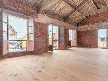 Casa en venta en Avilés, El Carbayedo El Quirinal. CASA con NEGOCIO PROPIO en Avilés. Casas.