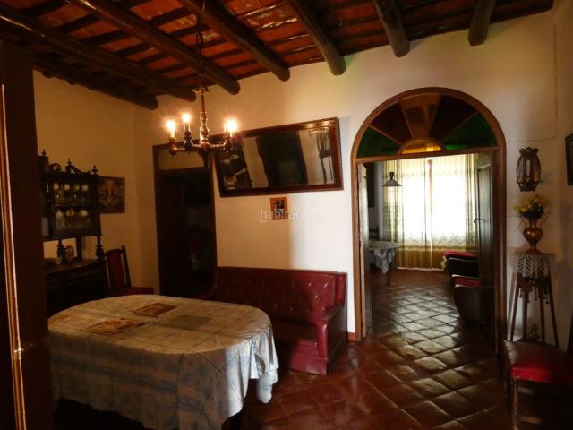 Casa en venta en Azuaga. CASA CON GARAJE CENTRICA. Casas.
