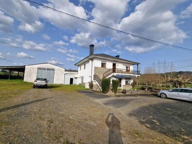 Casa en Venta en Arzúa