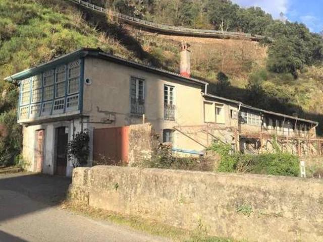 Casa en Venta en A Peroxa