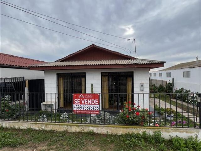 Casa en Venta en A una cuadra de cuatro esquinas