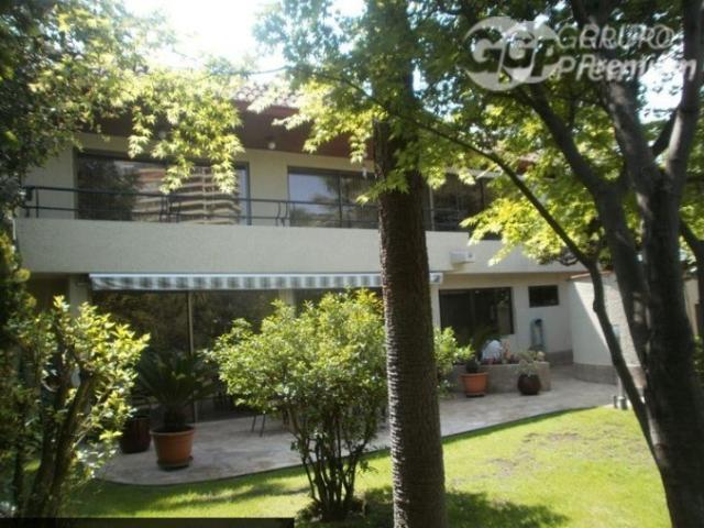 Casa en Venta en a una cuadra de la clínica Indisa