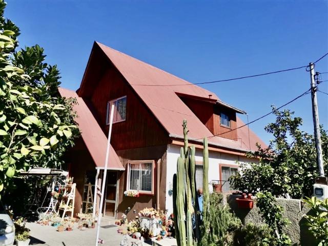 Casa en Venta en a una cuadra de la plaza municipal