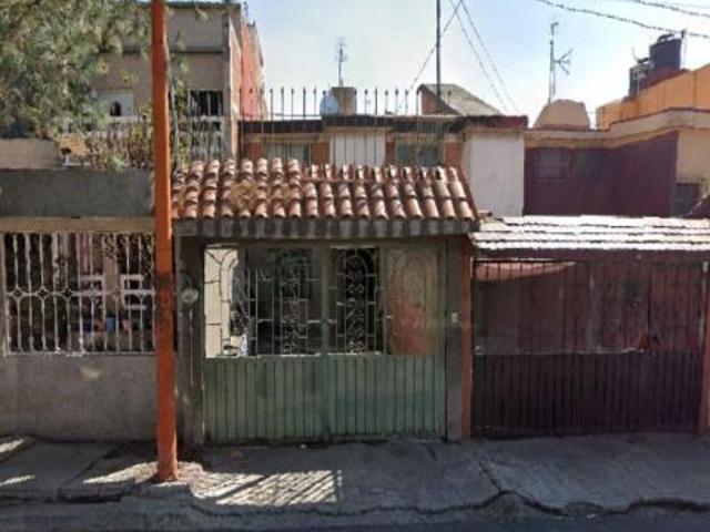 Casa en venta en a Valle de Arag?n 3era Secci?n, Ecatepec