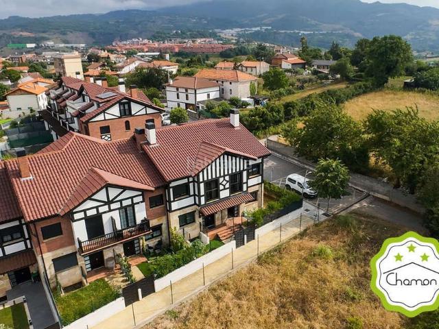 Casa en venta en Abanto y Ciérvana Abanto Zierbena. IMPRESIONANTE CHALET EN SAN FUENTES. Casas Abanto y Ciérvana Abanto.