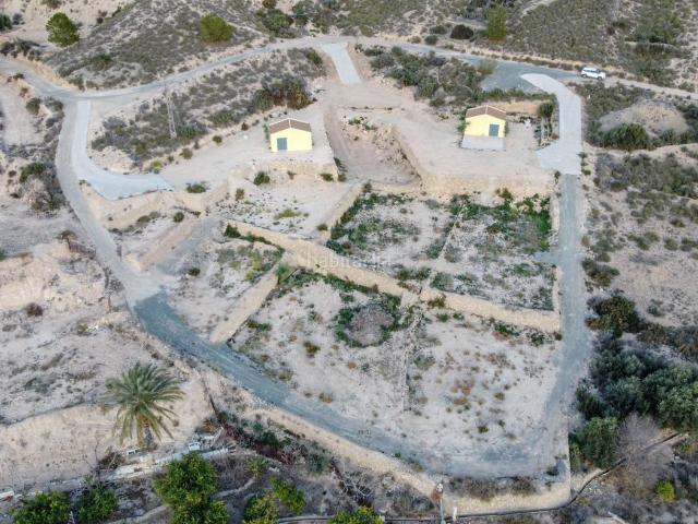 Casa en venta en Abarán. PARCELA CON CONSTRUCCIÓN. Casas.