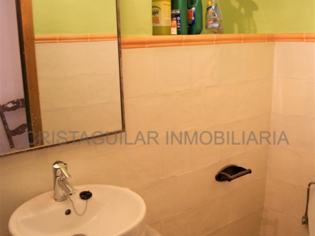 CASA EN VENTA EN ABEJUELA
