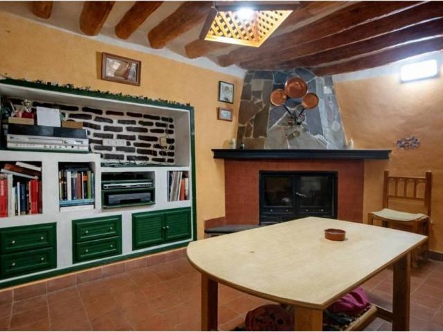Casa en Venta en Abrucena