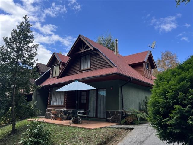 Casa en Venta en Acceso Hotel Antumalal