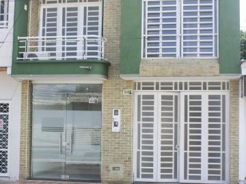 Casa En Venta En Acacias En Barrio Centro V306569