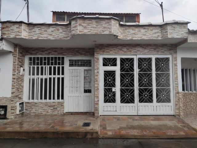 Casa En Venta En Acacias En Barrio Villa Teresa V367711