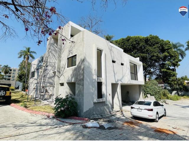 Casa en venta en Acapatzingo, Cuernavaca, Morelos