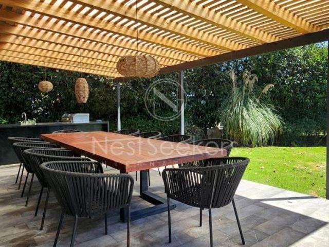CASA EN VENTA EN ACATITLAN, VALLE DE BRAVO