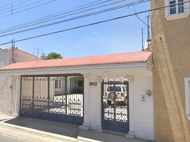 Casa en venta en Acatlan de Juarez Centro, Acatlán de Juárez, Jalisco