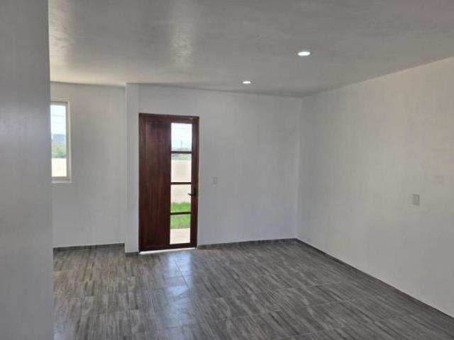 CASA EN VENTA EN ACTOPAN, UNIDAD DEPORTIVA, 100M2