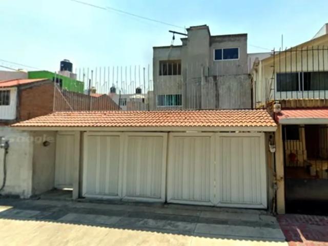 Casa en Venta en Acueducto de Guadalupe, Gustavo A. Madero Oportunidad Única