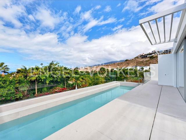 Casa en venta en Adeje, La Caldera. Casas.