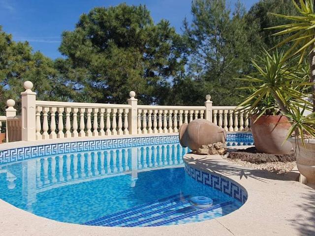 Casa en Venta en Ador