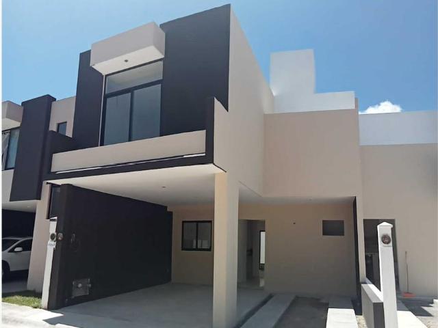 Casa en venta en Agraria, Río Blanco, Veracruz de Ignacio de la Llave