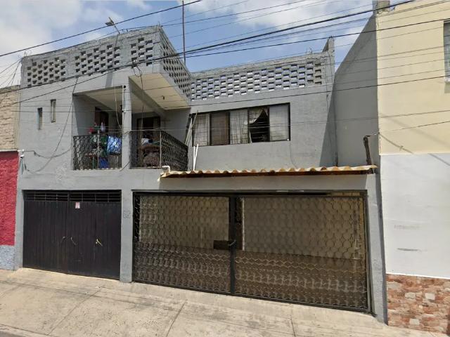 Casa en venta en Agricola Oriental, Iztacalco, Ciudad de México