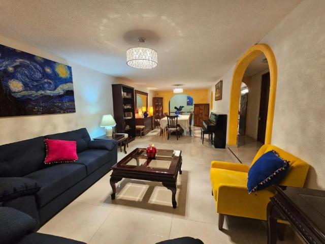 Casa en venta en Agricola Oriental, Iztacalco, Ciudad de México