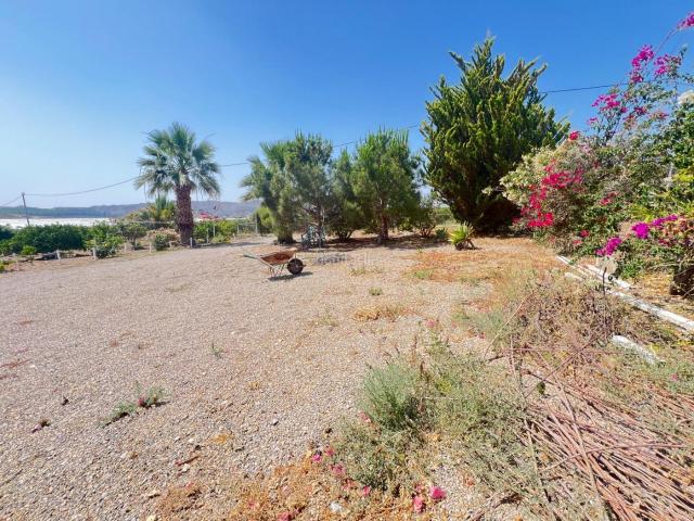 Casa en venta en Águilas, Casco Antiguo. 2.200m2 DE PARCELA CON CASETAS EN TEBAR ÁGUILAS. Casas.