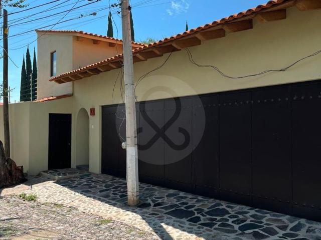 Casa en venta en Ajijic Centro 3 rec?maras