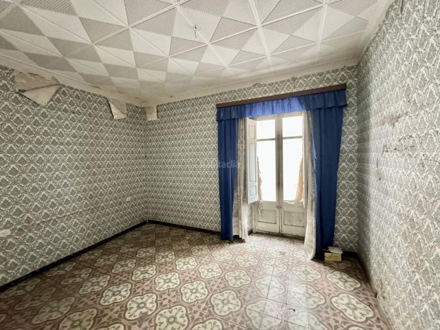 Casa en venta en Alcover. Casa de pueblo muy céntrica. Casas.