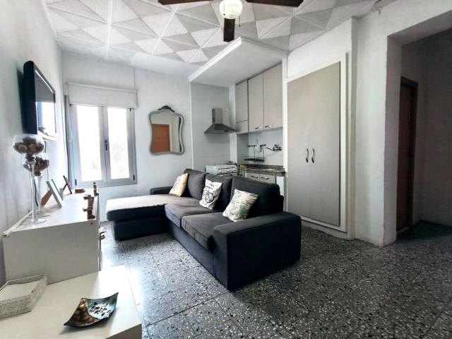 Casa en venta en Alcoi, Eixample. Casas.