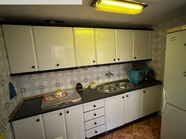 Casa en venta en Alcaudete. Casa en el centro de Alcaudete con terraza y vistas al castillo. Casas.