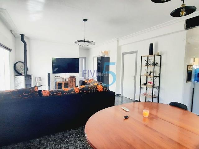 Casa en venta en Cartagena, Los Urrutias. Espacioso bungalow de 3 habitaciones y 2 baños en el tranquilo pueblo de Bahía Bella, Los Alcázares, con entrada de vehículos, jar. Casas.