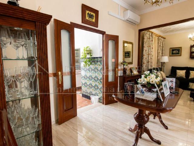 Casa en venta en Alcalá de Guadaira, La Paz. Casa en venta en Zona Silos, 2 dormitorios. Casas Alcalá de.