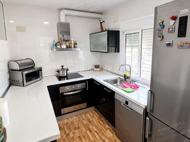 Casa en venta en Alcalá de Guadaira, La Paz. Casa en venta en Parque Centro, 2 dormitorios. Casas Alcalá de.