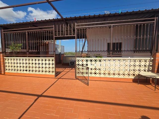 Casa en venta en Alcalá de Guadaira, Oromana. Casa en venta en Campo De Las Beatas, 2 dormitorios. Casas Alcalá de.