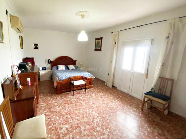 Casa en venta en Alcalá de los Gazules. Vivienda luminosa con patio y amplias azoteas con vistas al campo en Paseo de San Juan Alcalá de los Gazules. Casas Alcalá de los.