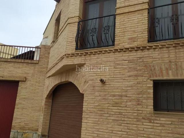 Casa en venta en Alagón. Casas.